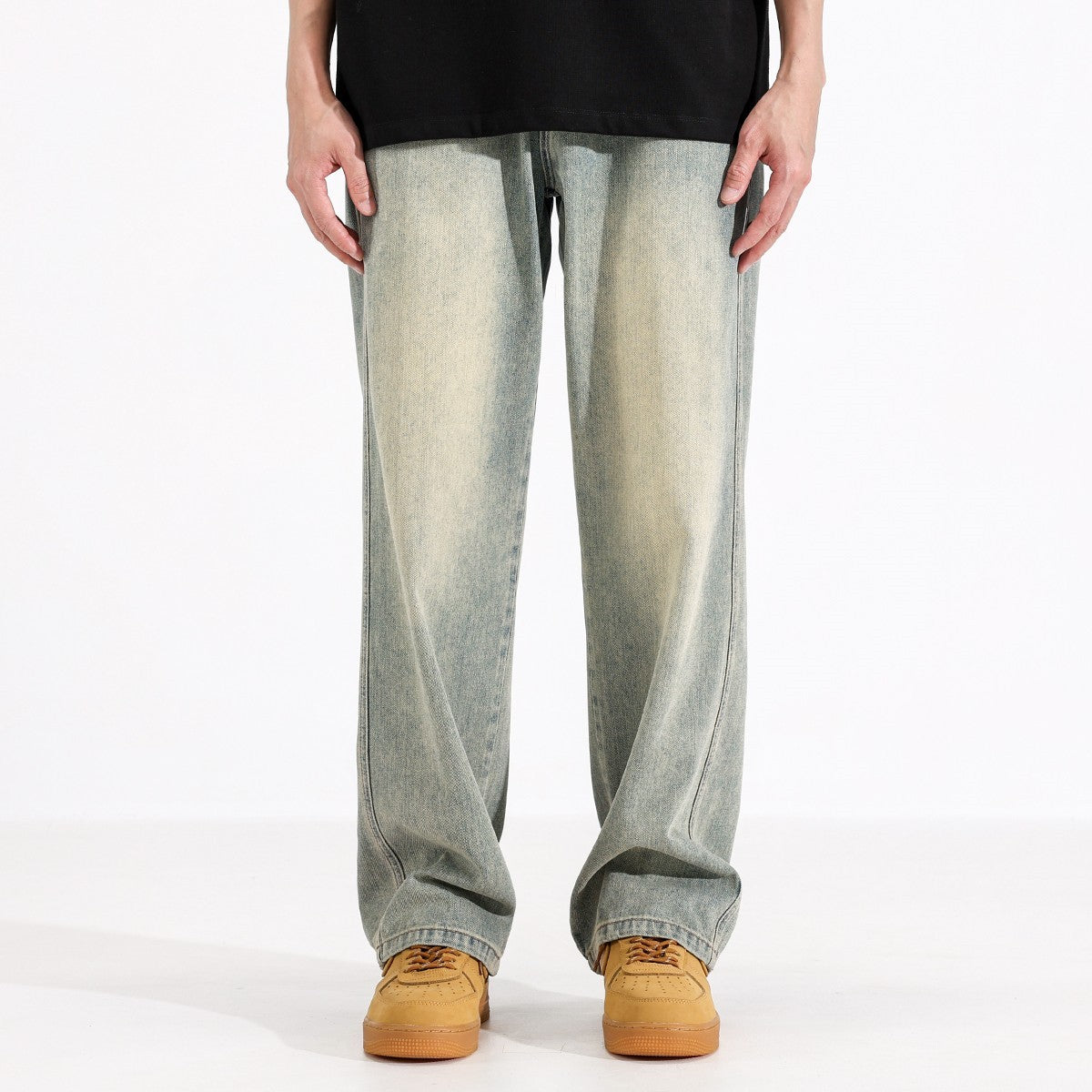 Loose Fit Jeans