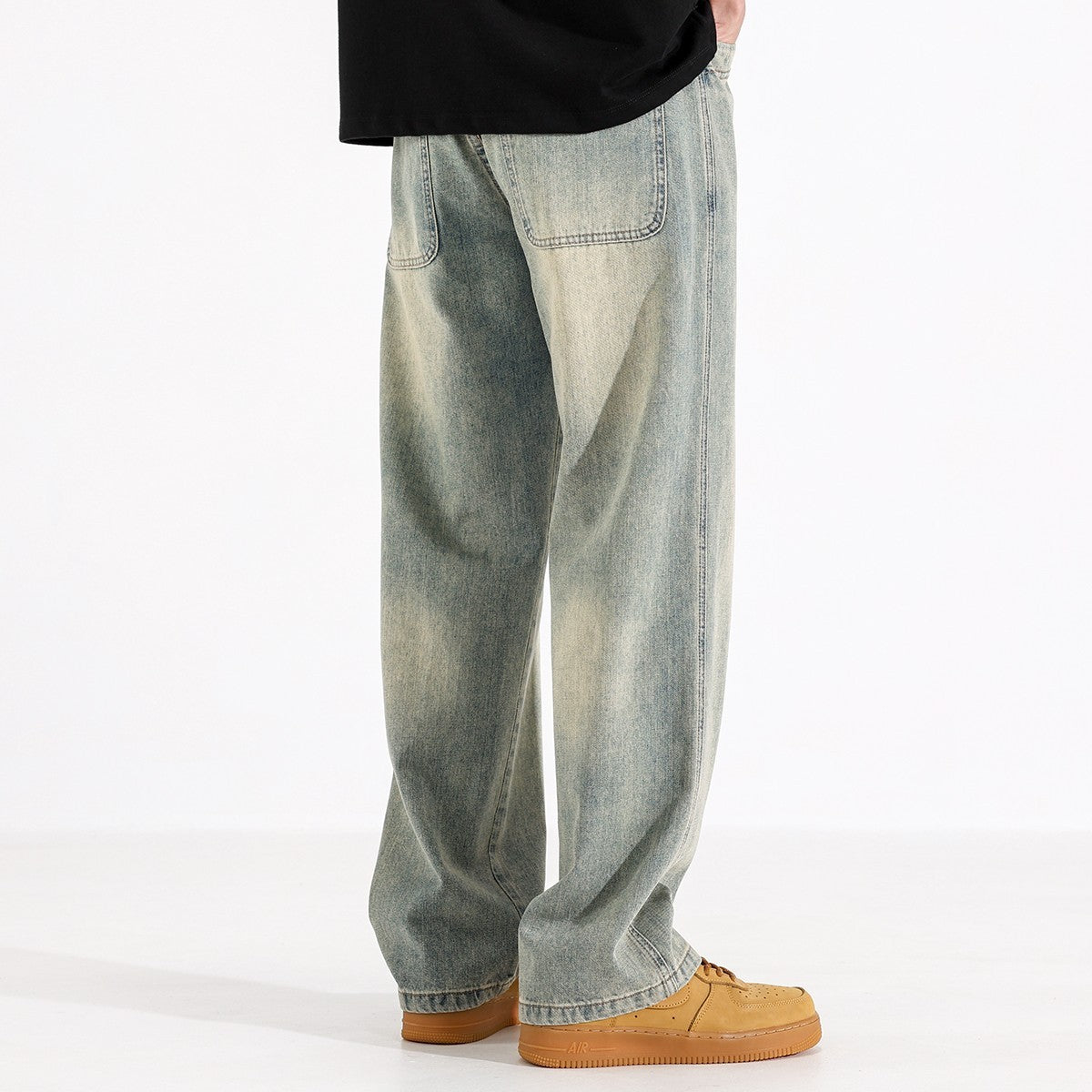 Loose Fit Jeans