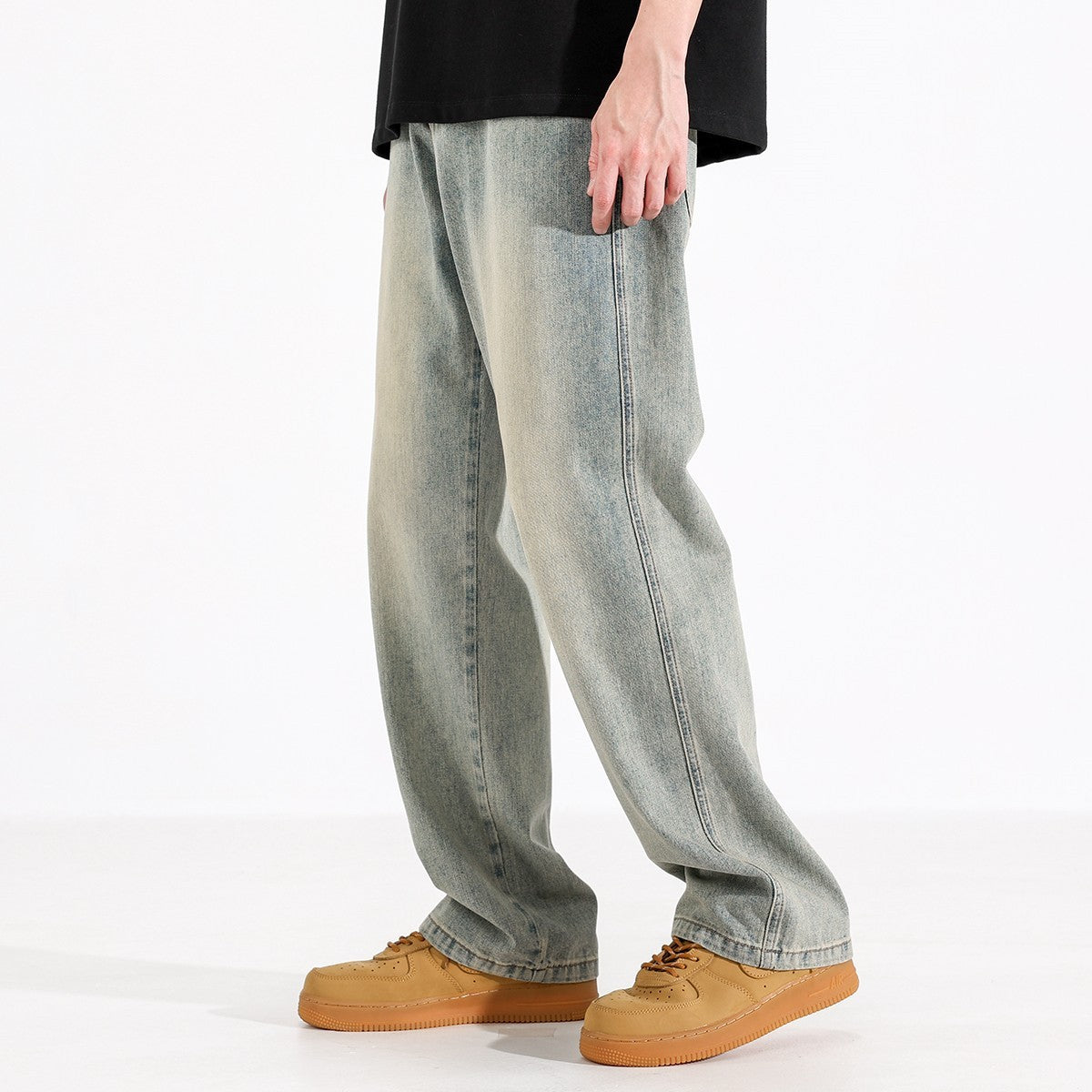 Loose Fit Jeans